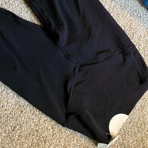 crossover Aerie flare legging